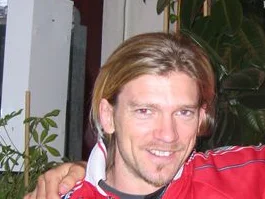 Porträttbild av Jesper Blomqvist